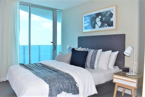 Gold Coast Private Apartments - H Residences, Surfers Paradise - Accommodation Redcliffe 5