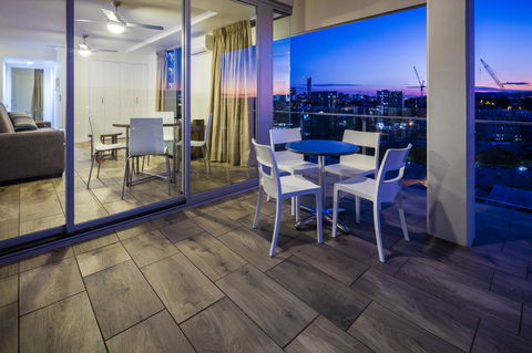 Direct Collective - Pavilion And Governor On Brookes - Accommodation Redcliffe 14