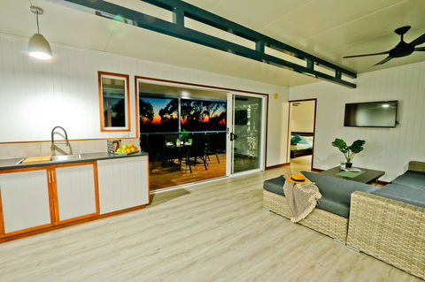 The Summit 1770 - Accommodation Redcliffe 5