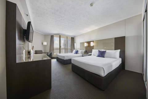 Novotel Surfers Paradise - Accommodation Redcliffe 15