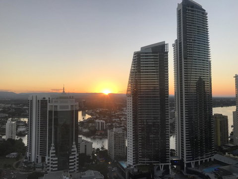 Novotel Surfers Paradise - Accommodation Redcliffe 5