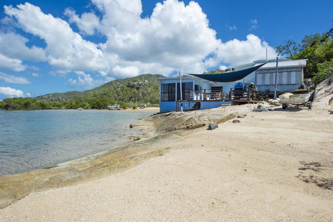 Blue On Cockle - Accommodation Redcliffe 10