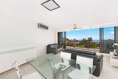 Surfers International Apartments - Accommodation Redcliffe 24