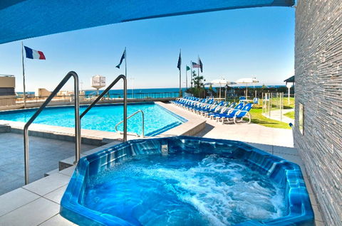 Surfers International Apartments - Accommodation Redcliffe 1
