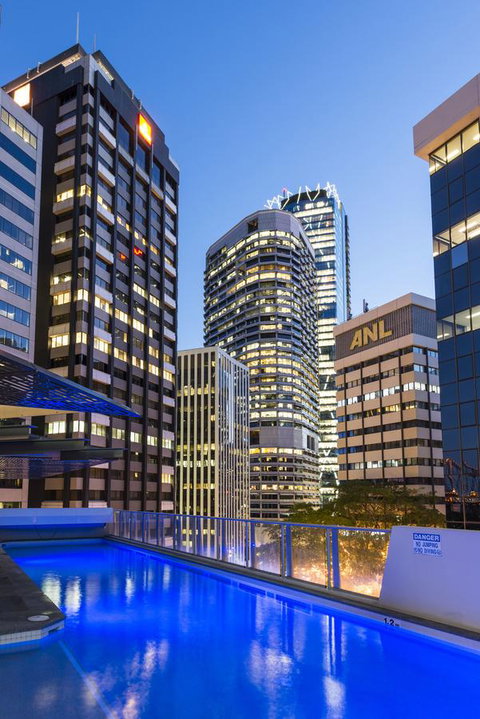 Oaks Brisbane Aurora Suites - Accommodation Redcliffe 9