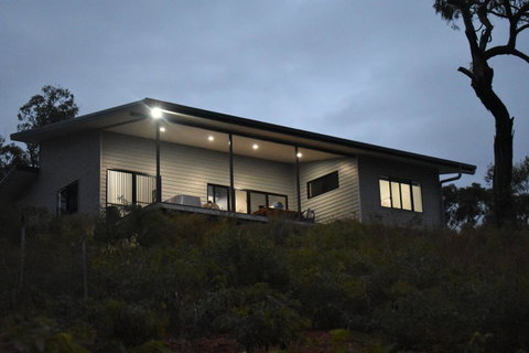 Ironbark House - Accommodation Redcliffe 3