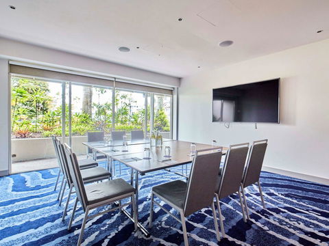 Novotel Cairns Oasis Resort - Accommodation Redcliffe 44