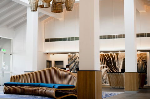 Novotel Cairns Oasis Resort - Accommodation Redcliffe 5