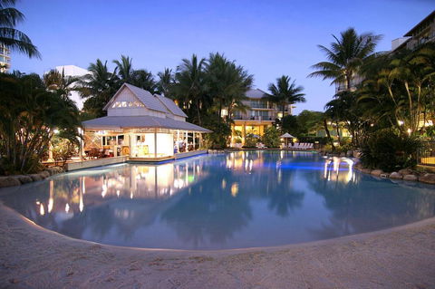 Novotel Cairns Oasis Resort - Accommodation Redcliffe 28