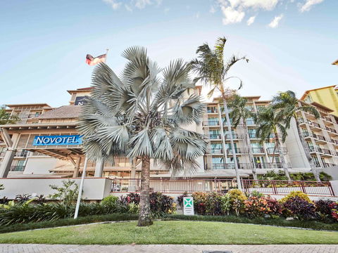 Novotel Cairns Oasis Resort - Accommodation Redcliffe 43