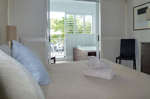 5231 BEACH CLUB PENTHOUSE - Accommodation Redcliffe 6