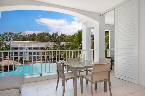 5231 BEACH CLUB PENTHOUSE - Accommodation Redcliffe 3