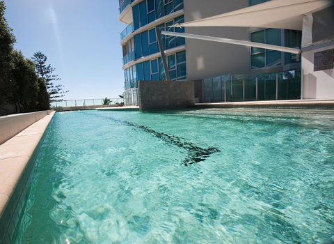 Reflection On The Sea - Accommodation Redcliffe 30