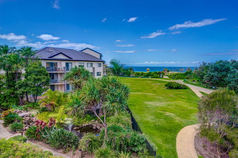 Currumbin Sands On The Beach - Accommodation Redcliffe 0