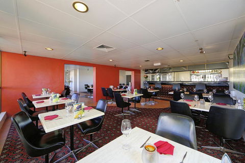Smart Motels Bert Hinkler - Accommodation Redcliffe 8