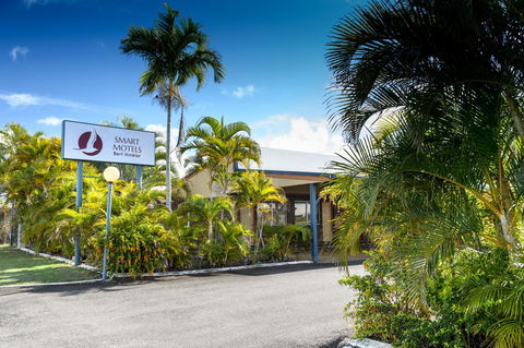 Smart Motels Bert Hinkler - Accommodation Redcliffe 1