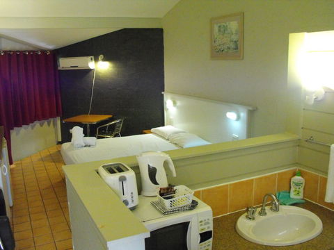 Kallangur Motel - Accommodation Redcliffe 1