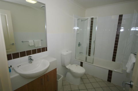 La Vida On Anzac - Accommodation Redcliffe 11