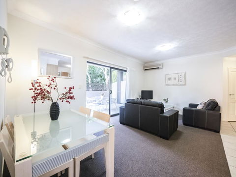 La Vida On Anzac - Accommodation Redcliffe 39
