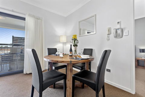 La Vida On Anzac - Accommodation Redcliffe 20