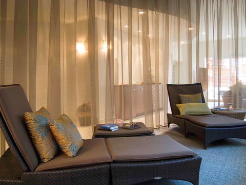 Pullman Cairns International - Accommodation Redcliffe 36
