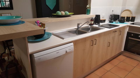 Jackies Holiday Apartment - Accommodation Redcliffe 9