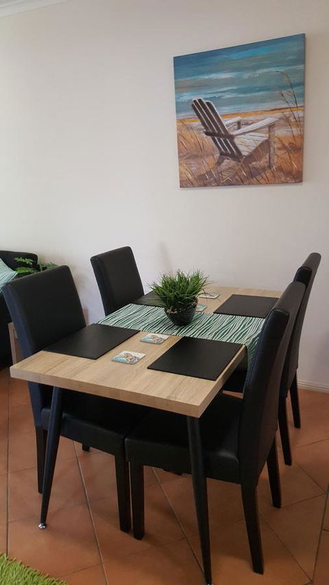 Jackies Holiday Apartment - Accommodation Redcliffe 18