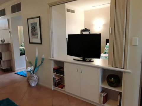 Jackies Holiday Apartment - Accommodation Redcliffe 20