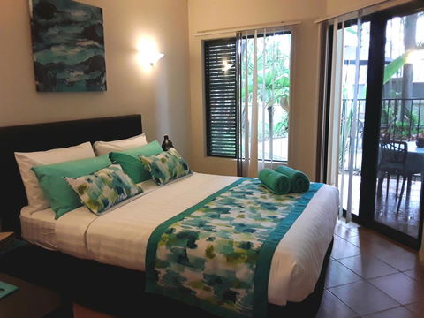 Jackies Holiday Apartment - Accommodation Redcliffe 5