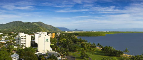 Cairns Harbourside Hotel - Accommodation Redcliffe 7