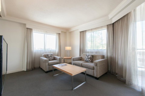 Central Cosmo Apartment Hotel - Accommodation Redcliffe 14