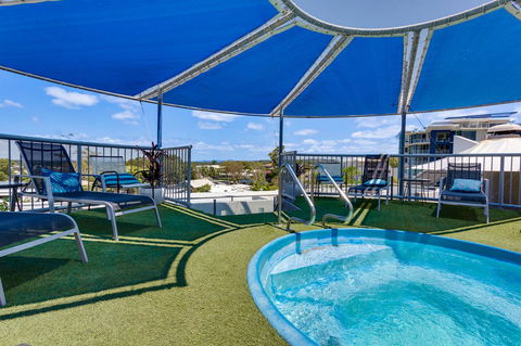 Beach Club Resort Mooloolaba - Accommodation Redcliffe 3