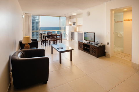 Chateau Beachside Resort - Accommodation Redcliffe 17