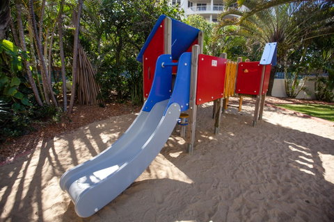 Chateau Beachside Resort - Accommodation Redcliffe 13