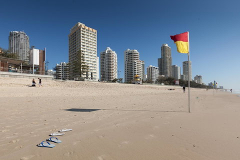 Chateau Beachside Resort - Accommodation Redcliffe 4