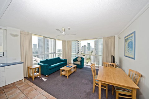 Chateau Beachside Resort - Accommodation Redcliffe 27