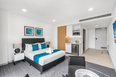 Essence Suites Taringa - Accommodation Redcliffe 19