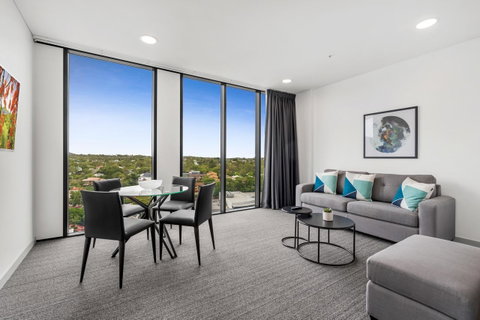 Essence Suites Taringa - Accommodation Redcliffe 34