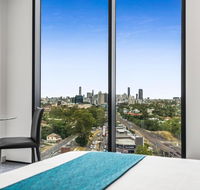 Essence Suites Taringa - Accommodation Redcliffe