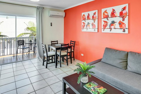 Coral Tree Inn - Accommodation Redcliffe 5
