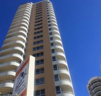 Zenith Ocean Front Apartments - Accommodation Redcliffe