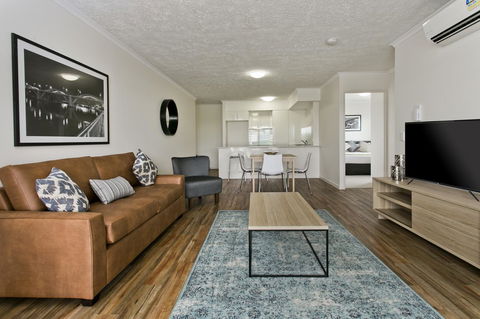 Arise Princess Regent Apartments - Accommodation Redcliffe 0