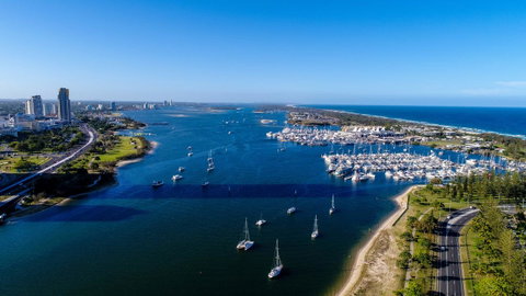 Oscar On Main Beach Resort - Accommodation Redcliffe 29