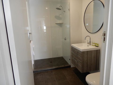 Malanda Manor Guesthouse - Accommodation Redcliffe 5