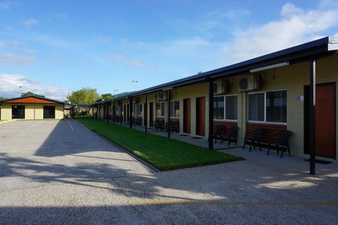 YAL Cairns - A Motel That Makes A Difference - Accommodation Redcliffe 39