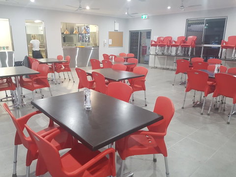 YAL Cairns - A Motel That Makes A Difference - Accommodation Redcliffe 9