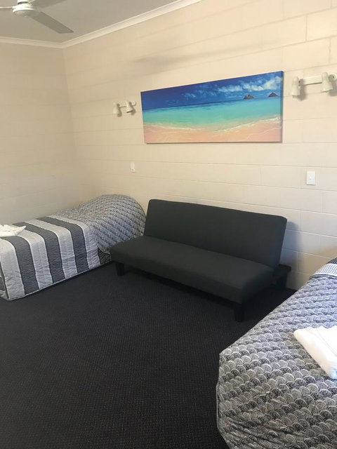 YAL Cairns - A Motel That Makes A Difference - Accommodation Redcliffe 25