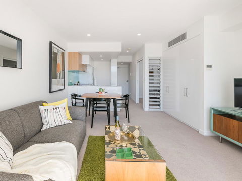 DoubleOne3 Apartments - Accommodation Redcliffe 30