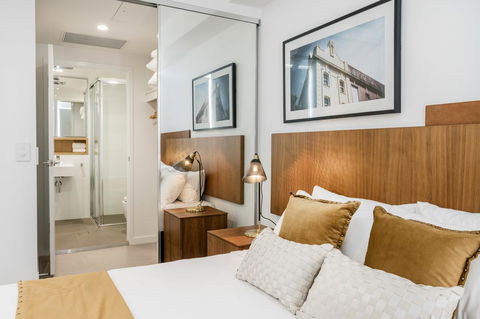DoubleOne3 Apartments - Accommodation Redcliffe 5
