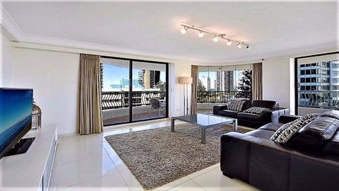Excluza - Accommodation Redcliffe 0